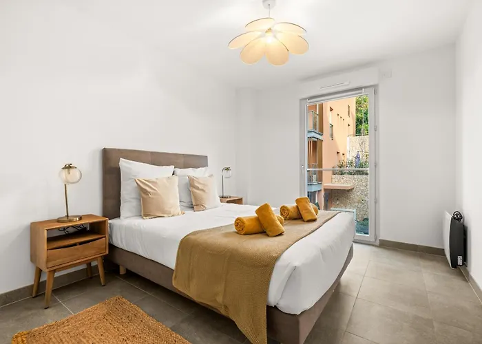 Val D'or, Moderne Et Famillial Pour 4 Personnes, Parking, Centre Gare Daire *