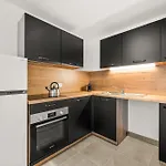 Val D'or, Moderne Et Famillial Pour 4 Personnes, Parking, Centre Gare 멍똥