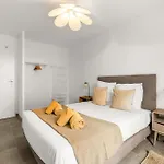 Val D'or, Moderne Et Famillial Pour 4 Personnes, Parking, Centre Gare * 멍똥