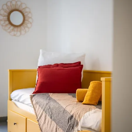 Val D'or, Moderne Et Famillial Pour 4 Personnes, Parking, Centre Gare Διαμέρισμα Μεντόν